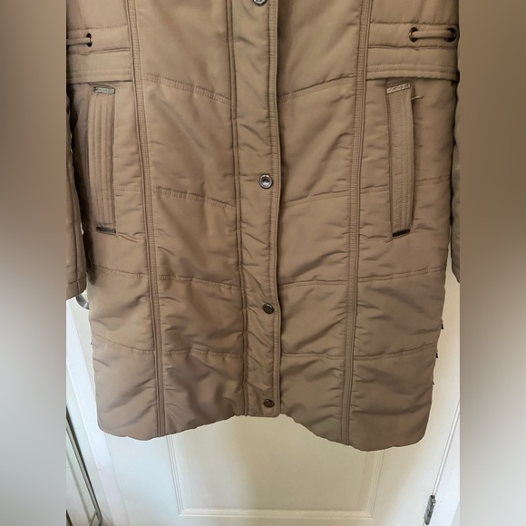 Fen Nelli Winter Jacket - Picture 3 of 10